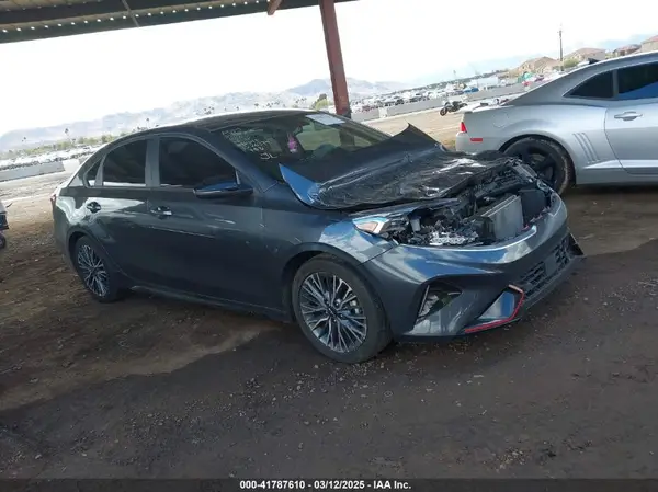 3KPF54AD6RE759812 2024 KIA FORTE - Image 1