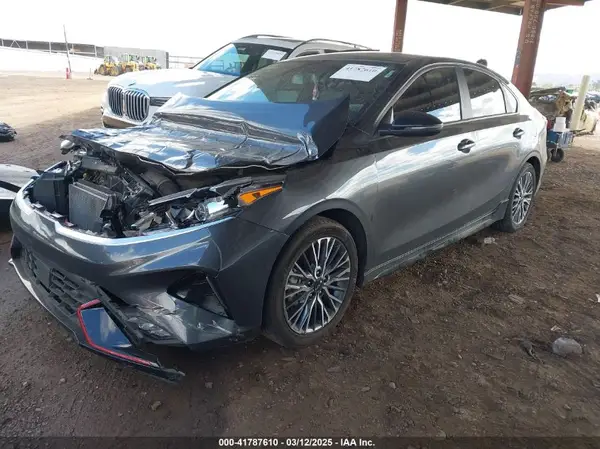 3KPF54AD6RE759812 2024 KIA FORTE - Image 2
