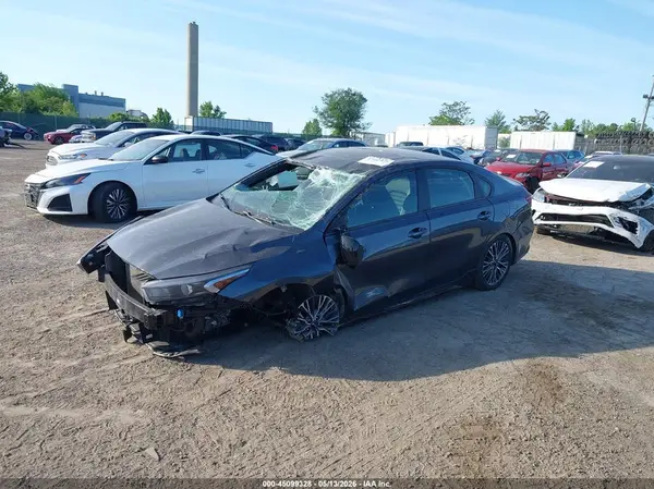 3KPF54AD6RE761219 2024 KIA FORTE - Image 2