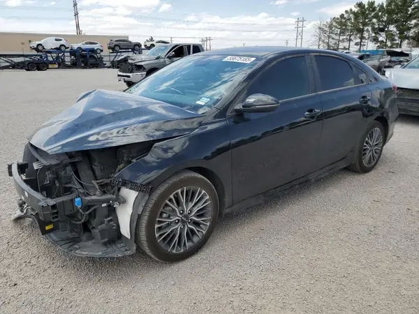 3KPF54AD6RE763102 2024 KIA FORTE - Image 1