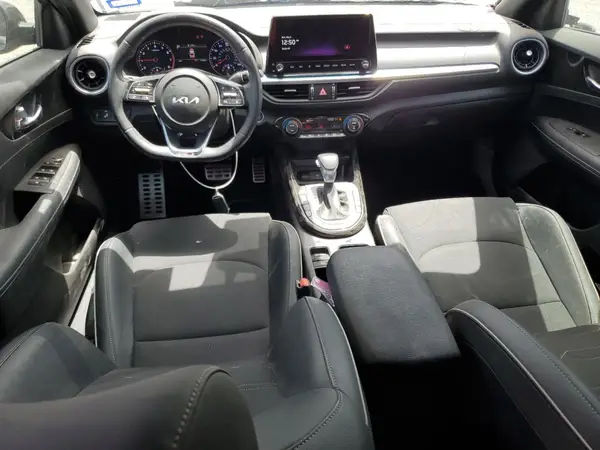 3KPF54AD6RE763102 2024 KIA FORTE - Image 8