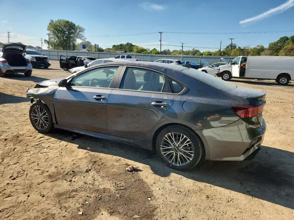 3KPF54AD6RE769689 2024 KIA FORTE - Image 2