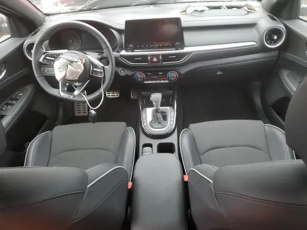 3KPF54AD6RE771104 2024 KIA FORTE - Image 8
