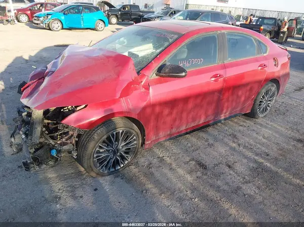 3KPF54AD6RE777081 2024 KIA FORTE - Image 2