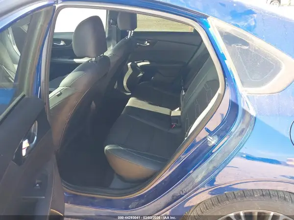 3KPF54AD6RE780692 2024 KIA FORTE - Image 8