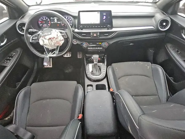 3KPF54AD6RE801704 2024 KIA FORTE - Image 8