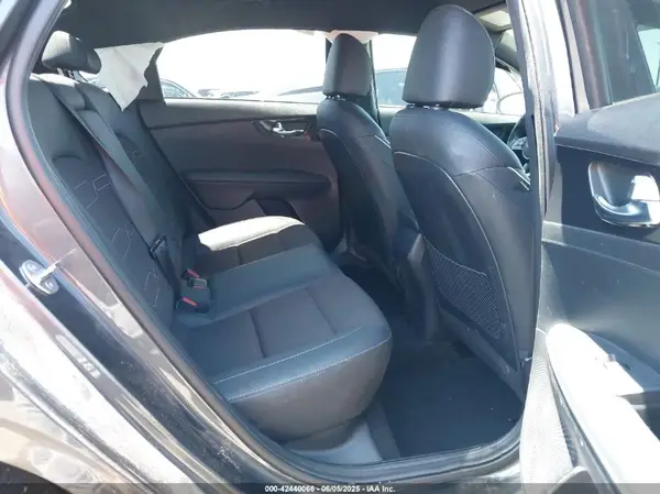 3KPF54AD6RE804067 2024 KIA FORTE - Image 8