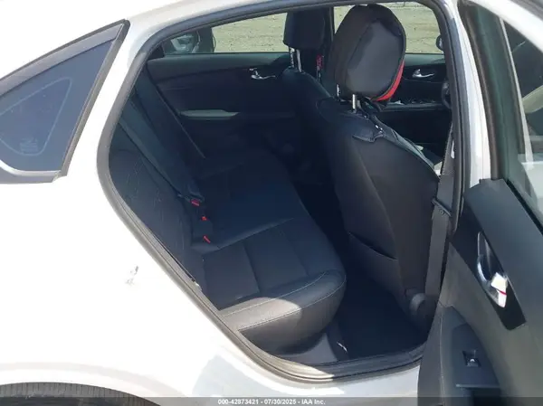 3KPF54AD6RE812301 2024 KIA FORTE - Image 8