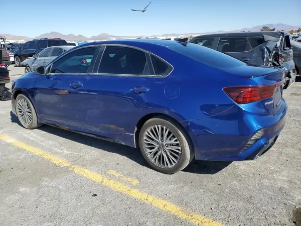3KPF54AD6RE812394 2024 KIA FORTE - Image 2