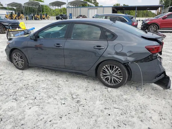 3KPF54AD6RE822018 2024 KIA FORTE - Image 2