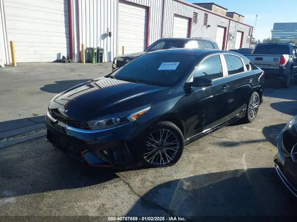 3KPF54AD6RE829311 2024 KIA FORTE - Image 2