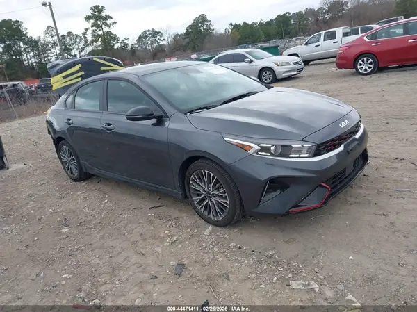 3KPF54AD6RE835299 2024 KIA FORTE - Image 1