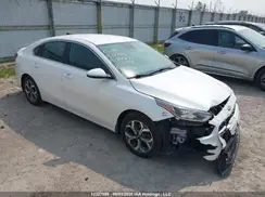 3KPF54AD7KE007932 2019 KIA FORTE