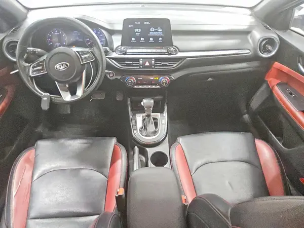 3KPF54AD7KE033334 2019 KIA FORTE - Image 8