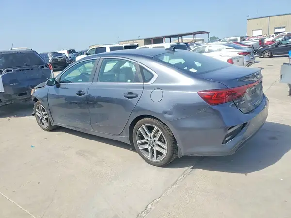 3KPF54AD7KE034838 2019 KIA FORTE - Image 2