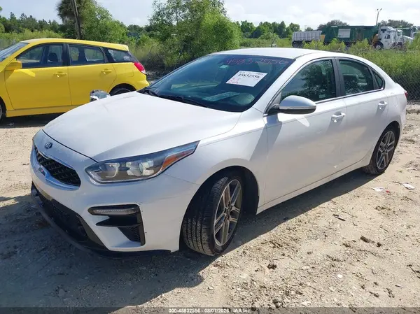 3KPF54AD7KE040672 2019 KIA FORTE - Image 2