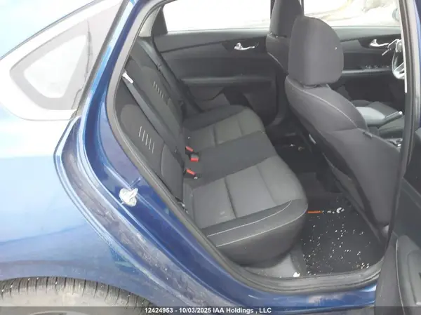 3KPF54AD7KE062963 2019 KIA FORTE - Image 8