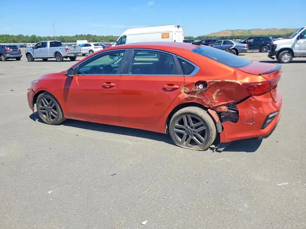 3KPF54AD7KE084865 2019 KIA FORTE - Image 2