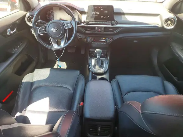 3KPF54AD7KE084865 2019 KIA FORTE - Image 8