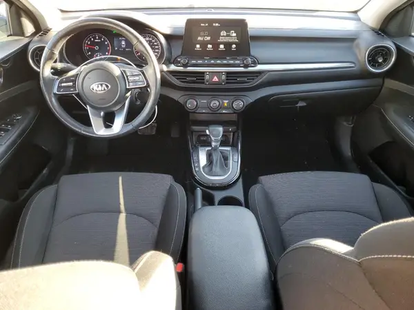 3KPF54AD7KE102569 2019 KIA FORTE - Image 8