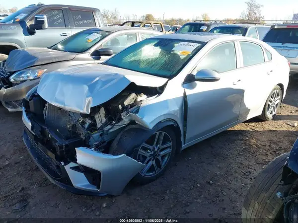 3KPF54AD7LE214015 2020 KIA FORTE - Image 2