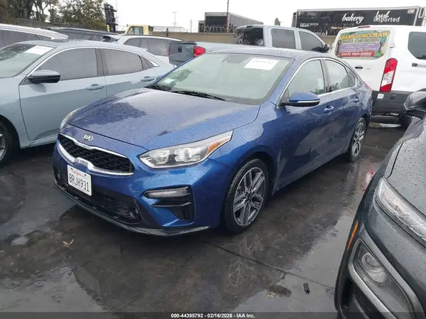 3KPF54AD7LE246284 2020 KIA FORTE - Image 2