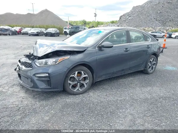3KPF54AD7LE258189 2020 KIA FORTE - Image 2