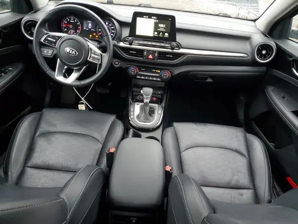 3KPF54AD7ME304976 2021 KIA FORTE - Image 8