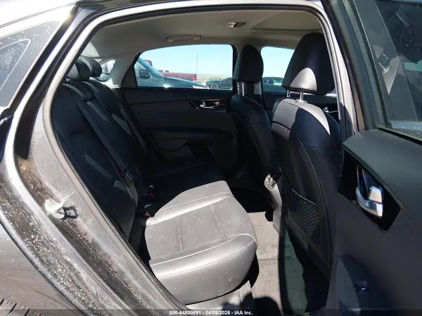 3KPF54AD7ME307859 2021 KIA FORTE - Image 8