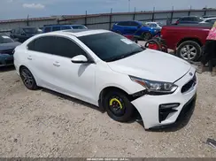3KPF54AD7ME322071 2021 KIA FORTE
