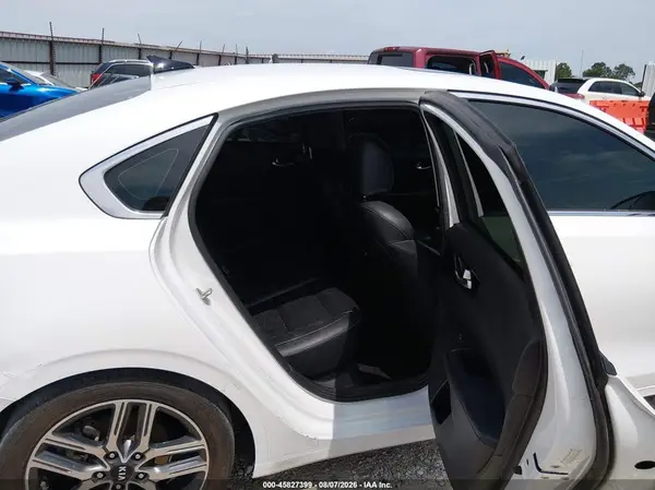 3KPF54AD7ME322071 2021 KIA FORTE - Image 8
