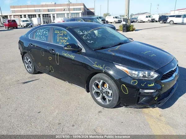 3KPF54AD7ME366815 2021 KIA FORTE - Image 1