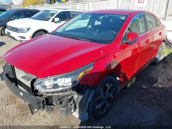3KPF54AD7ME385381 2021 KIA FORTE - Image 2
