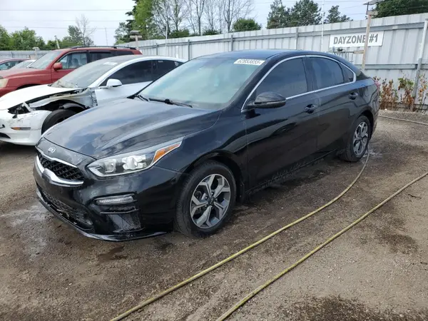 3KPF54AD7ME399572 2021 KIA FORTE - Image 1