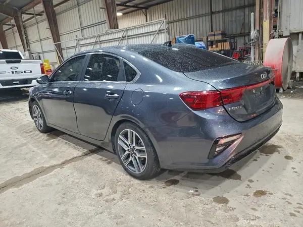 3KPF54AD7ME410859 2021 KIA FORTE - Image 2