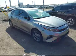 3KPF54AD7NE436217 2022 KIA FORTE