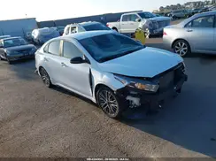 3KPF54AD7NE437805 2022 KIA FORTE