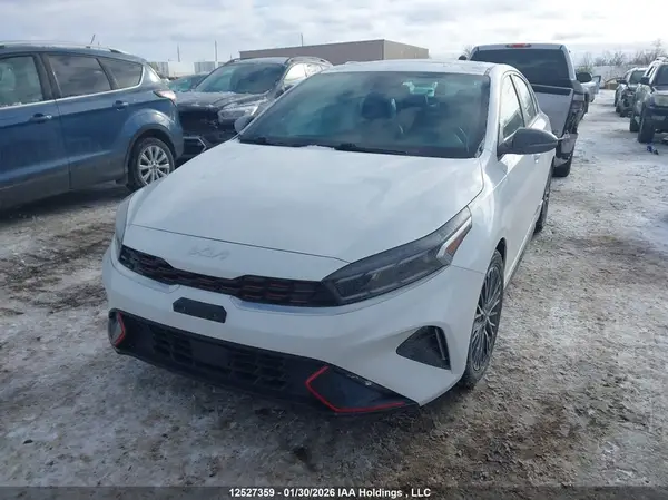 3KPF54AD7NE439683 2022 KIA FORTE - Image 2