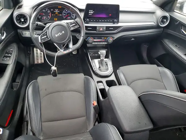 3KPF54AD7NE446469 2022 KIA FORTE - Image 8