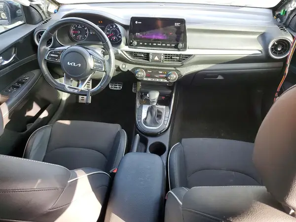 3KPF54AD7NE448240 2022 KIA FORTE - Image 8