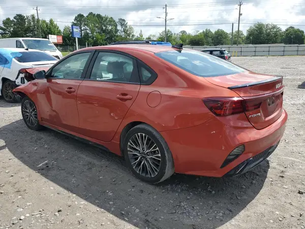 3KPF54AD7NE448965 2022 KIA FORTE - Image 2