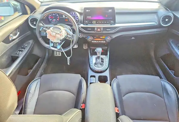3KPF54AD7NE455673 2022 KIA FORTE - Image 8