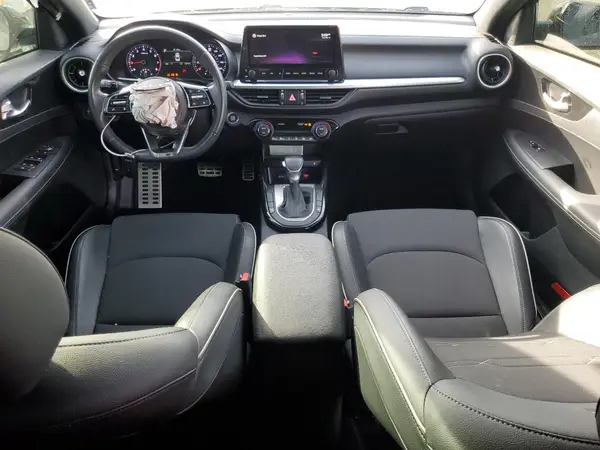 3KPF54AD7NE473025 2022 KIA FORTE - Image 8