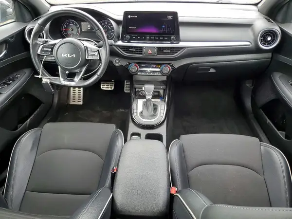 3KPF54AD7NE479486 2022 KIA FORTE - Image 8