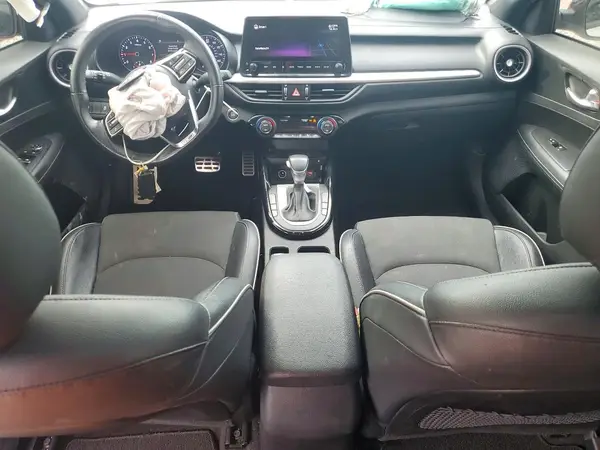 3KPF54AD7NE491346 2022 KIA FORTE - Image 8