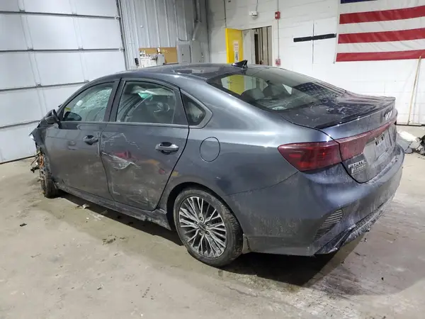 3KPF54AD7NE500207 2022 KIA FORTE - Image 2