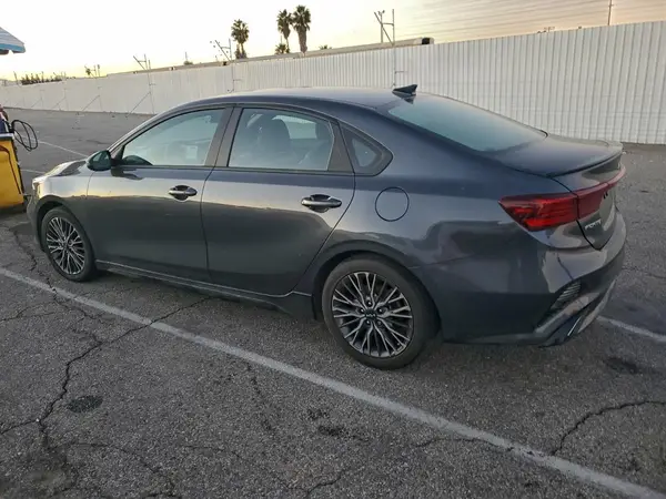 3KPF54AD7PE524381 2023 KIA FORTE - Image 2