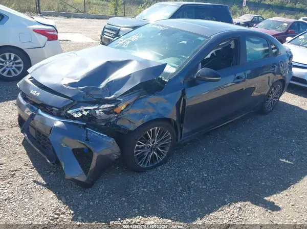 3KPF54AD7PE528317 2023 KIA FORTE - Image 2