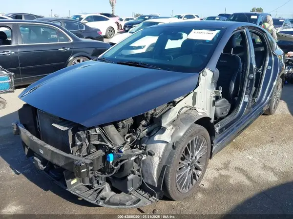 3KPF54AD7PE528933 2023 KIA FORTE - Image 2
