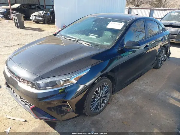 3KPF54AD7PE537342 2023 KIA FORTE - Image 2
